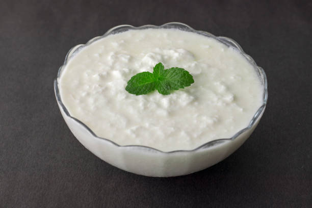 Curd Benefits, Nutrition & Calories – Is Dahi Good for You?