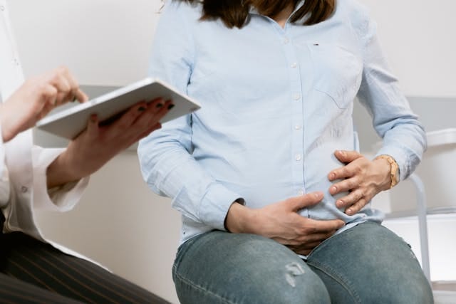 What are the Risk Factors with Gallstones and Pregnancy?